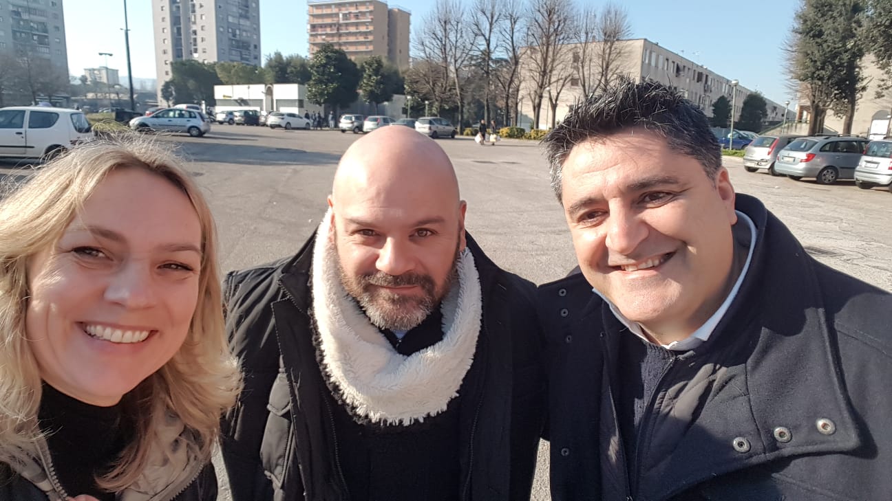 ciro-corona anti maffia tour local in naples