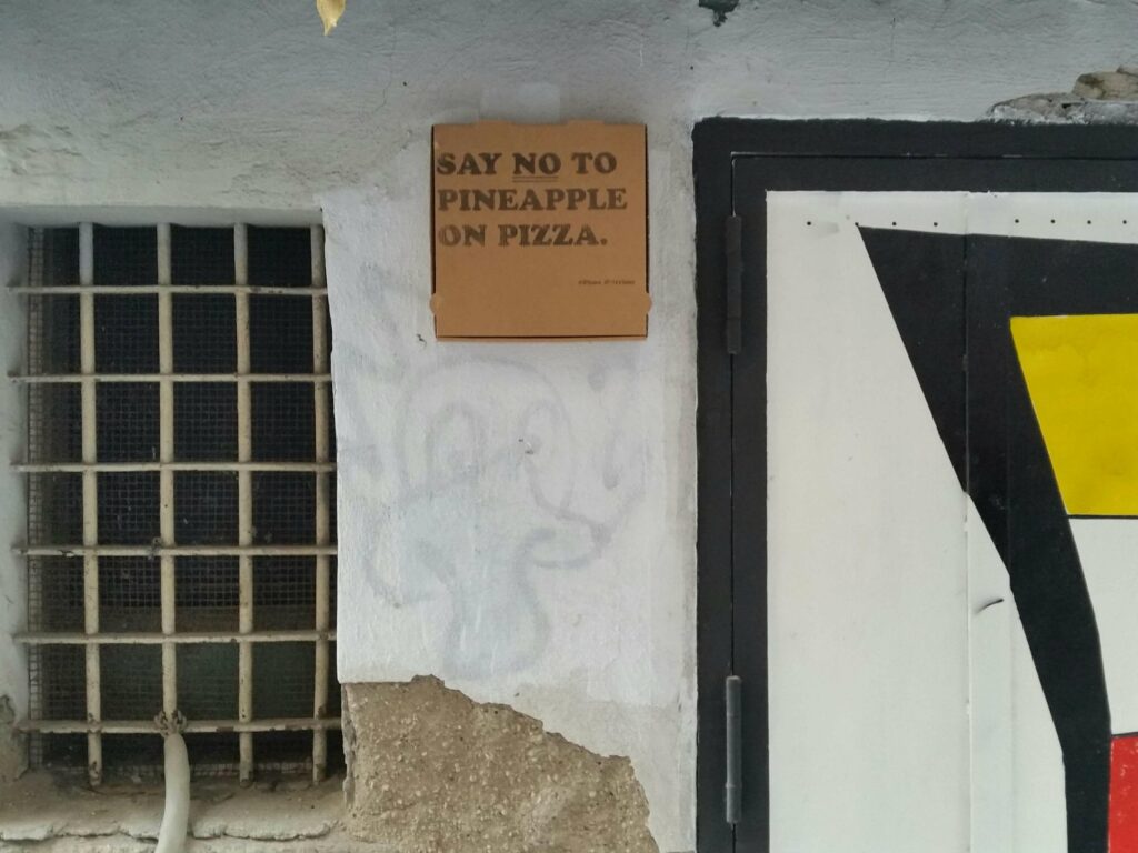 fun fact Napels ananas op pizza