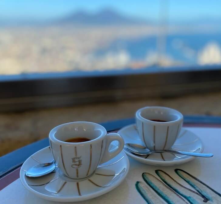 Leer koffie drinken in Napels