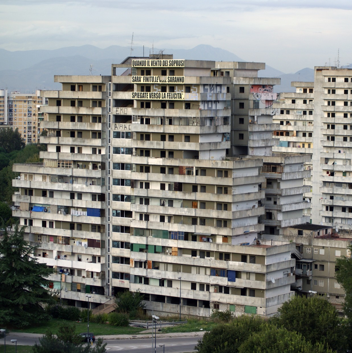 scampia anti maffia tour napels